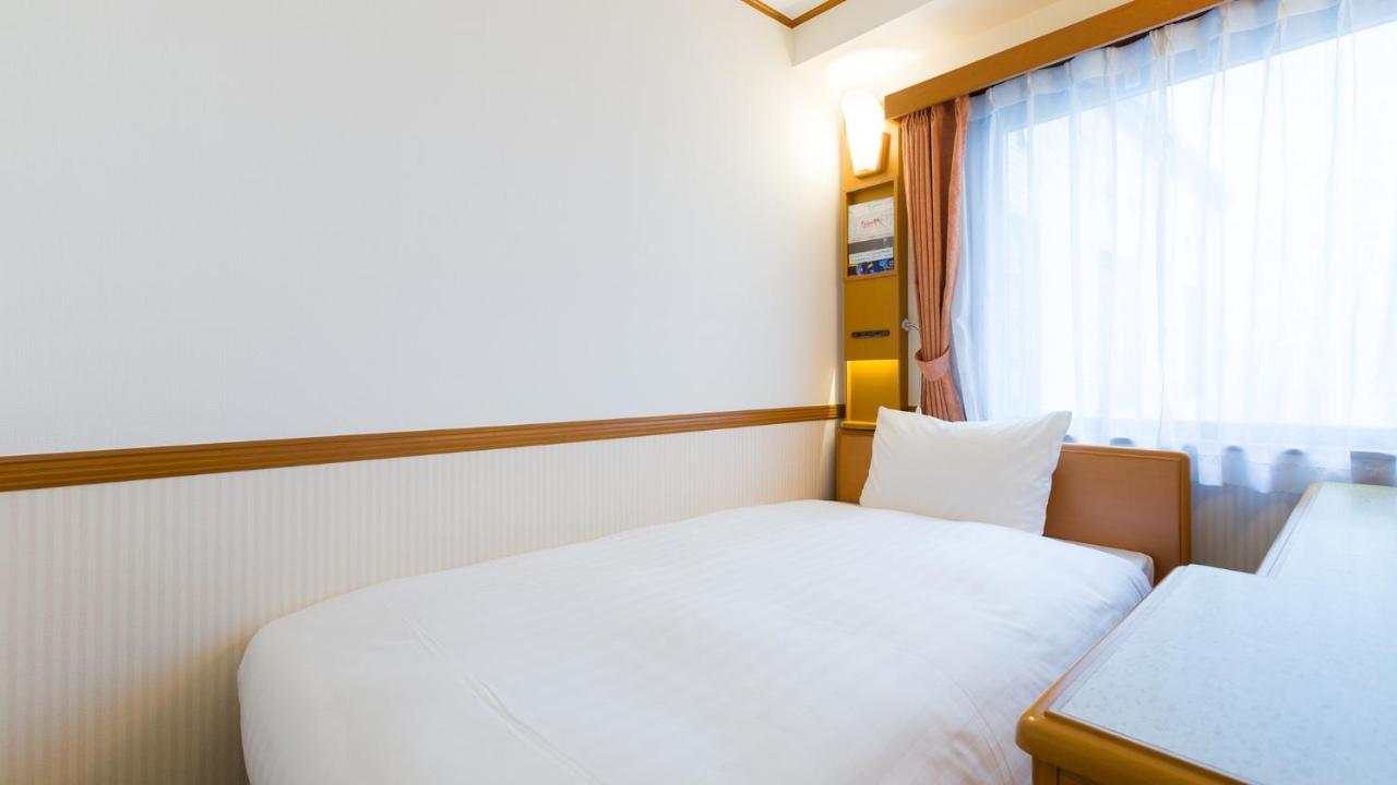 Toyoko Inn Tokyo Shinagawa Aomono-yokocho-eki Værelse billede